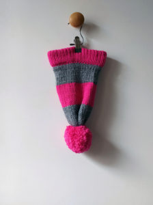 bonnet bébé à rayures gris et rose