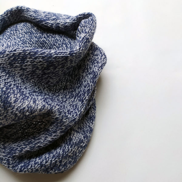 Tour de cou, accesoire pour l'hiver crée par Charlotte Tricote.